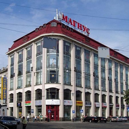 Mini Smart Apartments On Viacheslava Chornovola Avenue 21-1 利沃夫 外观 照片